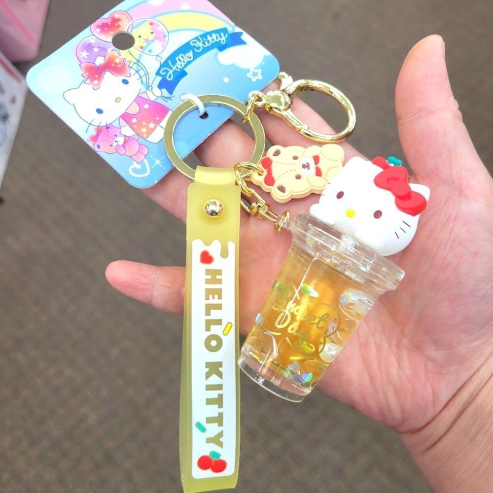 Brand New Sanrio Hello Kitty Bubble Tea Keychain